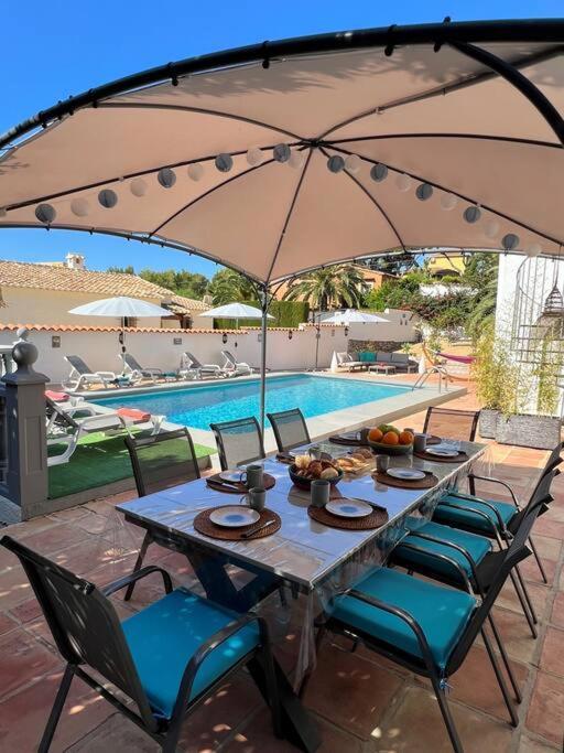 Casa Serenita Charming Villa With Swimming Pool ฮาเวอา ภายนอก รูปภาพ
